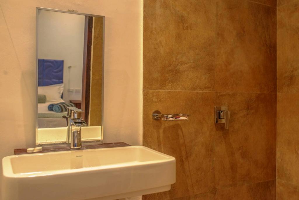 Viento Del Mar Hotel General Luna  Phòng bức ảnh